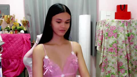 Zendaya online show from April 1, 1:41 pm