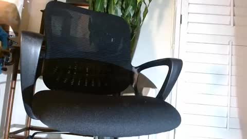 sf_bella online show from March 9, 7:34 am