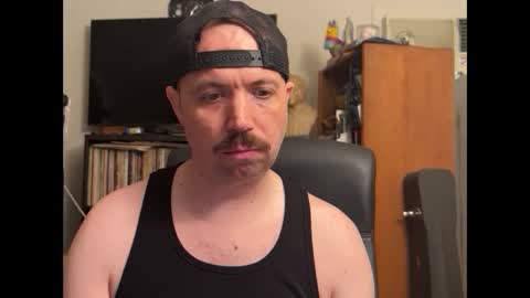 sfgiants1982 online show from September 30, 10:48 pm