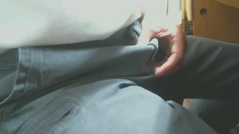 Bruce online show from April 20, 8:21 pm