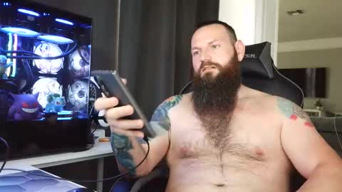 Snapshot of sflmarriedguy chatting on March 6, 2:35 pm SouthFloridaStr8guy online show from March 6, 2:35 pm