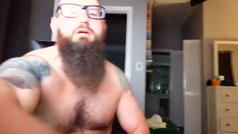 Snapshot of sflmarriedguy chatting on August 7, 2:57 am SouthFloridaStr8guy online show from August 7, 2:57 am