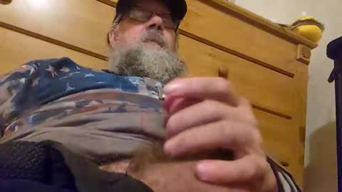 sgtbrown01 online show from April 26, 3:26 am