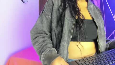 Liz online show from May 18, 9:20 pm