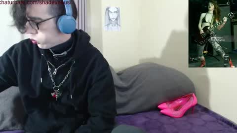 shadevenus online show from December 22, 9:39 am