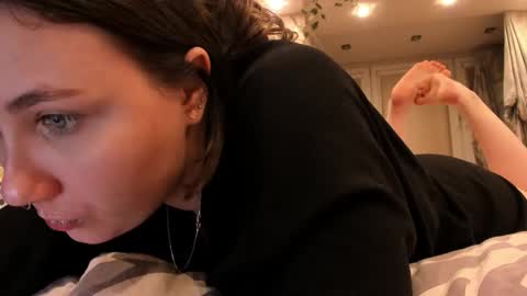 shadow_raffi online show from February 1, 2:21 am