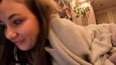 shadow_raffi online show from February 3, 1:15 am