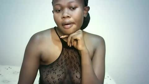 Snapshot of shadow_sweetx chatting on October 10, 7:57 pm shadow_sweetx online show from October 10, 7:57 pm