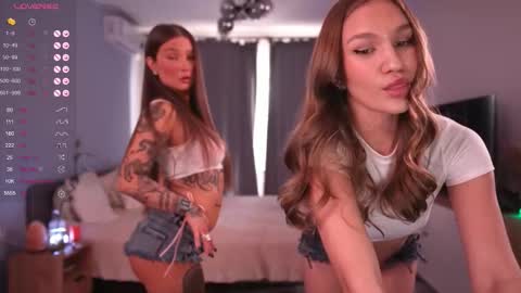 Snapshot of shadowladyyy chatting on October 11, 2:04 pm Sindy and Nancy  Next stream 1 December  online show from October 11, 2:04 pm