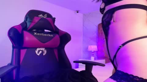 shadowlune online show from February 19, 8:27 pm