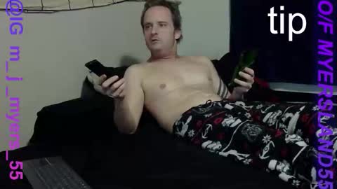 Snapshot of shadowv5551 chatting on March 13, 4:35 pm ShadowV online show from March 13, 4:35 pm