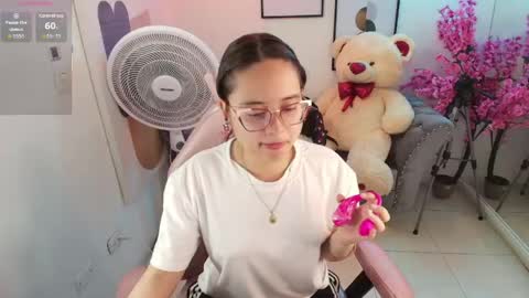 Shady  online show from May 24, 12:43 pm