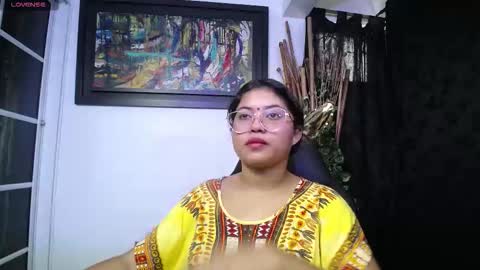Shaila online show from October 3, 8:39 pm
