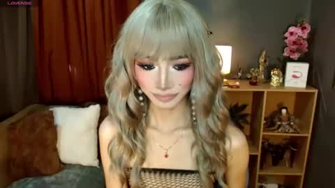 shaina online show from March 31, 11:27 pm