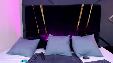 Shaina Vasquez online show from January 31, 3:41 am