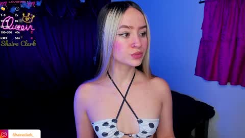 Snapshot of shairaclark_ chatting on April 21, 1:42 am Shaira Clark online show from April 21, 1:42 am