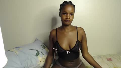 Shaky online show from October 21, 4:41 pm