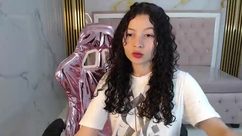 Shalon  online show from December 17, 1:05 pm