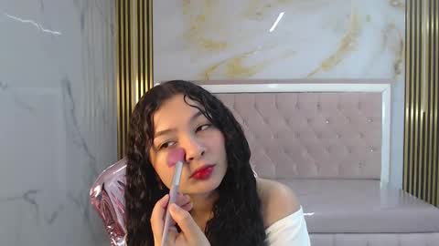 Shalon  online show from December 29, 1:06 pm