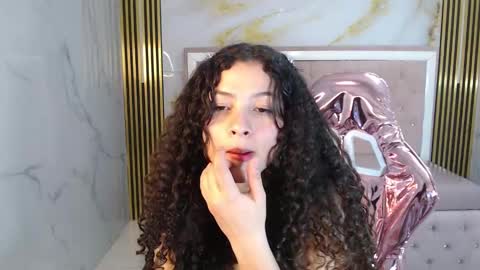 Shalon  online show from December 30, 4:08 pm