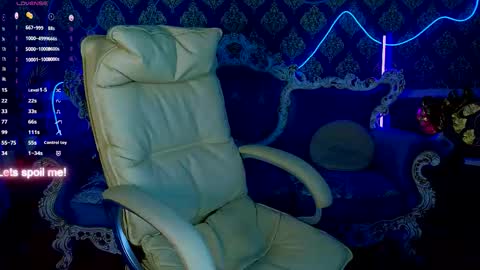 Lessi online show from December 5, 7:06 am