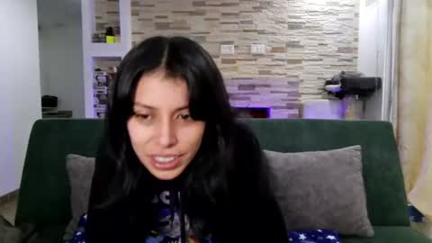 Snapshot of shamelesss_ chatting on July 19, 10:24 pm shamelesss_ online show from July 19, 10:24 pm