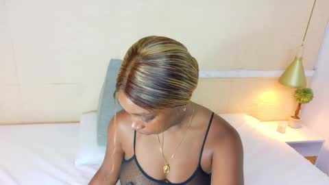 Catalina online show from October 4, 8:07 pm