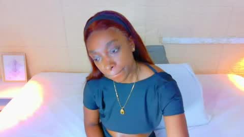 Snapshot of shamira_moore chatting on April 18, 6:01 pm Catalina online show from April 18, 6:01 pm