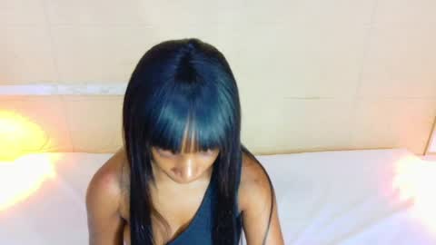 Snapshot of shamira_moore chatting on May 19, 8:37 pm Catalina online show from May 19, 8:37 pm