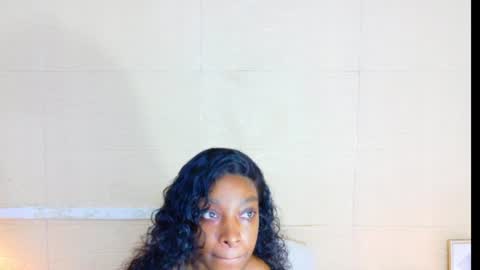 Snapshot of shamira_moore chatting on June 13, 7:45 pm Catalina online show from June 13, 7:45 pm