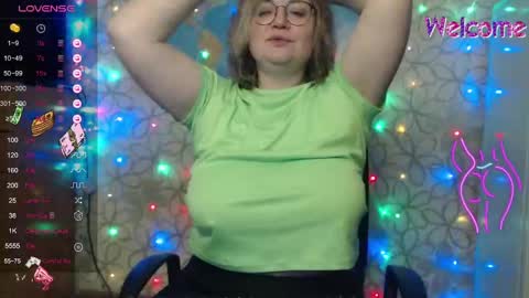 Snapshot of shamrock_069 chatting on January 30, 2:27 am shamrock_069 online show from January 30, 2:27 am