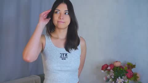 Mary online show from February 9, 8:40 am