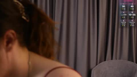 Maya3 online show from December 14, 11:04 am