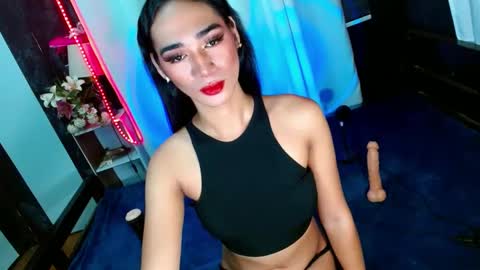 MISS SHANE online show from December 15, 2:19 am