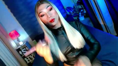 MISS SHANE online show from October 4, 8:51 pm