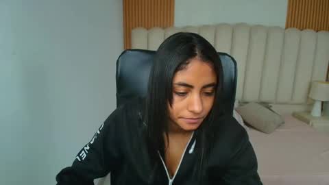 shanelle online show from March 2, 7:15 am