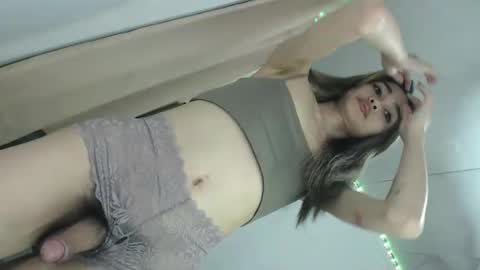 bini aiah online show from September 27, 1:21 am