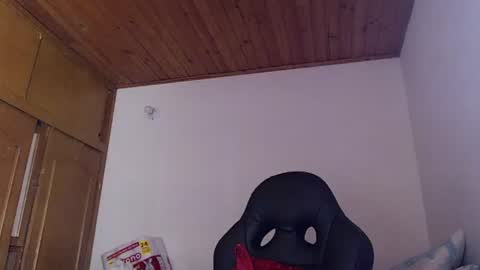 Snapshot of shanel_lozano chatting on July 23, 5:33 pm shanel_lozano online show from July 23, 5:33 pm