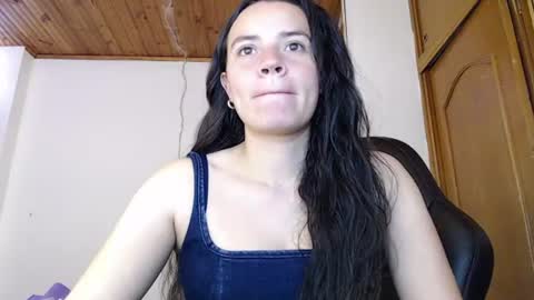 Snapshot of shanel_lozano chatting on August 2, 8:29 pm shanel_lozano online show from August 2, 8:29 pm