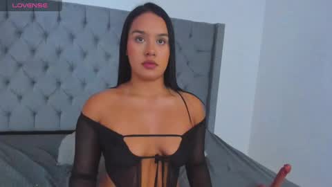 ShanellBlack online show from January 12, 2:30 pm