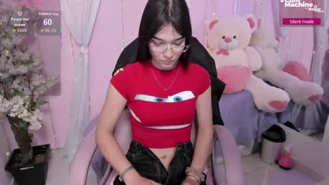 Shanelle online show from May 28, 7:55 pm