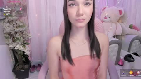 Shanelle online show from June 8, 7:36 pm