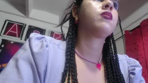 Shanell Moore online show from December 20, 10:22 pm