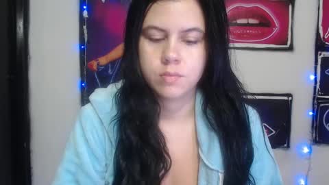 Shanell Moore online show from February 6, 10:48 am