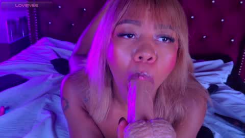 Shanel online show from June 9, 5:24 pm
