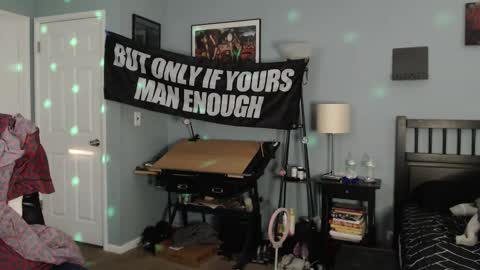 Snapshot of shanestickrod chatting on March 2, 11:11 pm shanestickrod online show from March 2, 11:11 pm