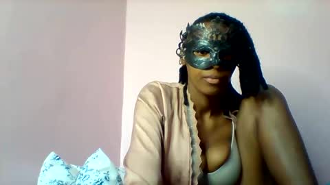 shanizz online show from February 5, 7:29 pm