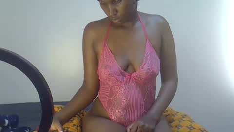 Snapshot of shanizzz chatting on April 23, 6:43 pm shanizz online show from April 23, 6:43 pm