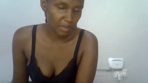 Snapshot of shanizzz chatting on May 16, 1:21 pm shanizz online show from May 16, 1:21 pm