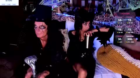 Snapshot of shannahand420 chatting on November 1, 12:01 am ShanNikki420 online show from November 1, 12:01 am